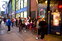 Yannis_Pappis_&_Mauricia_Times_Square_Comedy-006