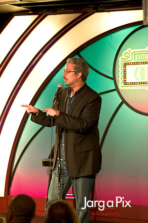 Yannis_Pappis_&_Mauricia_Times_Square_Comedy-037