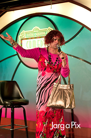 Yannis_Pappis_&_Mauricia_Times_Square_Comedy-257