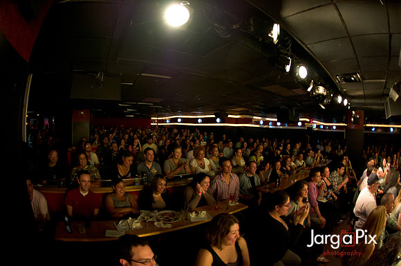 Yannis_Pappis_&_Mauricia_Times_Square_Comedy-267