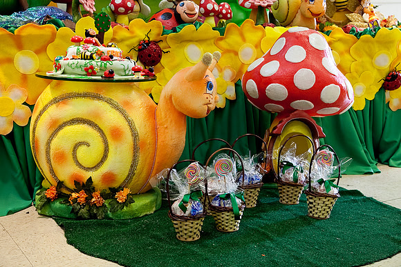 World_Party_Spring_Theme-06.jpg