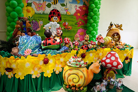 World_Party_Spring_Theme-05.jpg