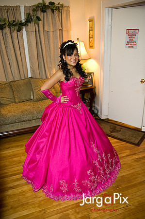 Tiffany_Villegas_Sweet_16-063