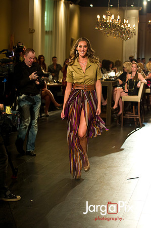 Posche_Fashion_Show_Soon_Cubano_2011-0266-2
