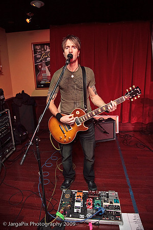 Russo_Jimmys-051.jpg