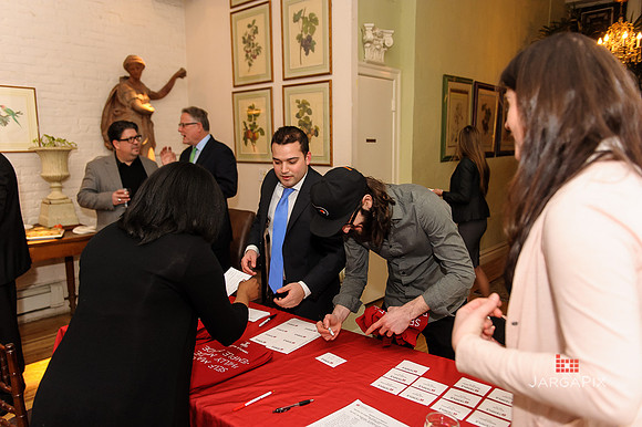 Temple_NYC_Alumni_Alger_House_2014-012
