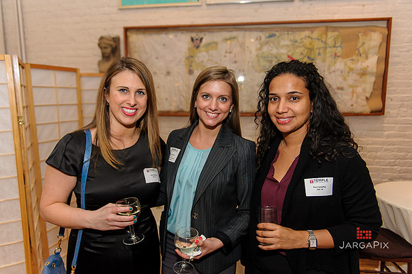 Temple_NYC_Alumni_Alger_House_2014-057