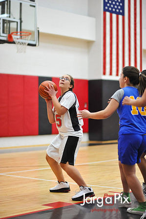 CP_MiddleSchool_Team_Basketball-349