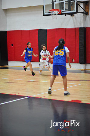 CP_MiddleSchool_Team_Basketball-149