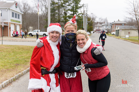 Super_Hero_Events_Super_Santa_5K_2014-061