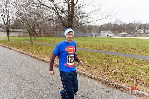 Super_Hero_Events_Super_Santa_5K_2014-059