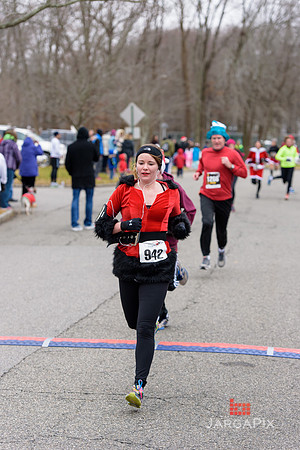 Super_Hero_Events_Super_Santa_5K_2014-263