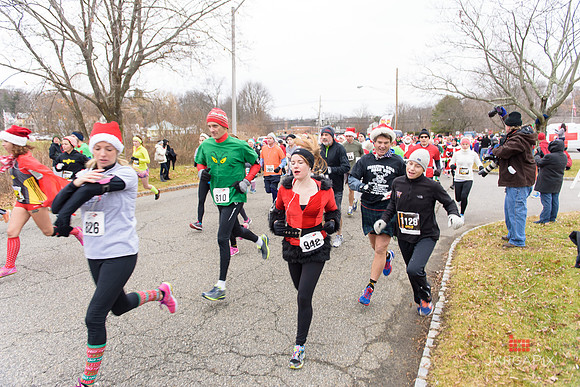 Super_Hero_Events_Super_Santa_5K_2014-098