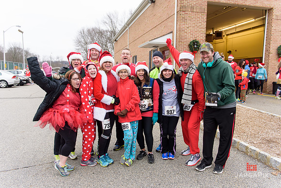 Super_Hero_Events_Super_Santa_5K_2014-043