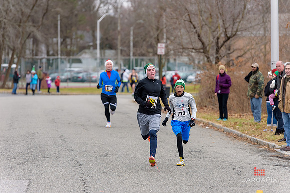 Super_Hero_Events_Super_Santa_5K_2014-152