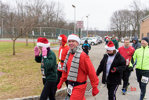 Super_Hero_Events_Super_Santa_5K_2014-046