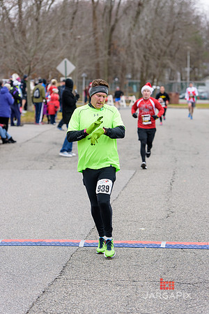Super_Hero_Events_Super_Santa_5K_2014-248