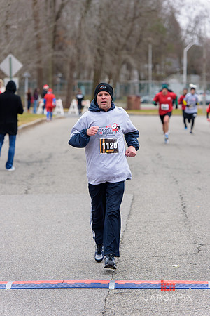 Super_Hero_Events_Super_Santa_5K_2014-214
