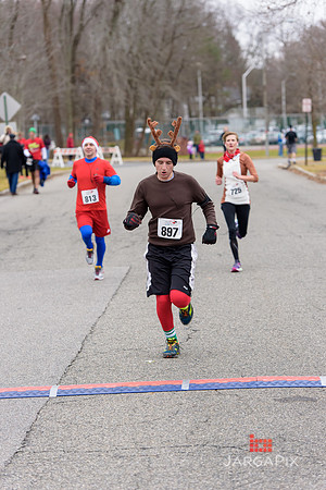 Super_Hero_Events_Super_Santa_5K_2014-187