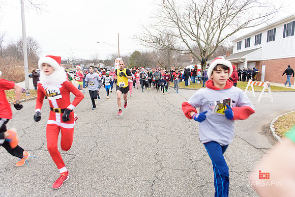 Super_Hero_Events_Super_Santa_5K_2014-092