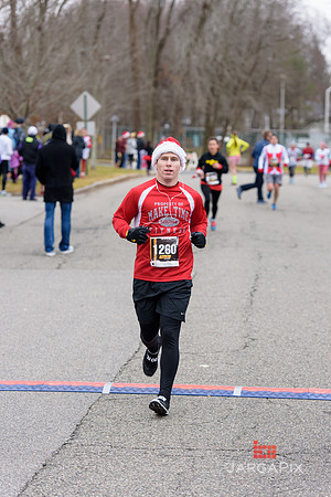 Super_Hero_Events_Super_Santa_5K_2014-249