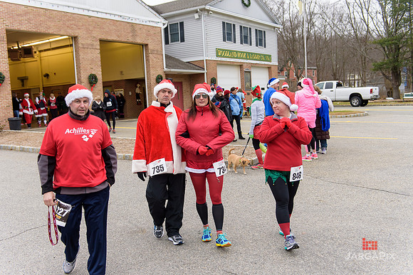 Super_Hero_Events_Super_Santa_5K_2014-056