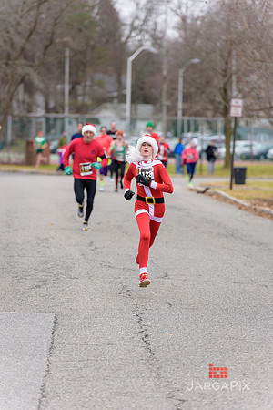 Super_Hero_Events_Super_Santa_5K_2014-174