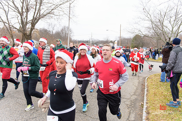 Super_Hero_Events_Super_Santa_5K_2014-112