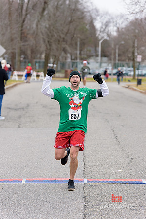 Super_Hero_Events_Super_Santa_5K_2014-171