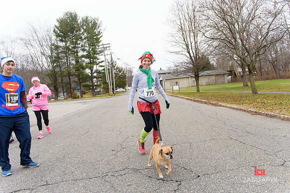Super_Hero_Events_Super_Santa_5K_2014-058