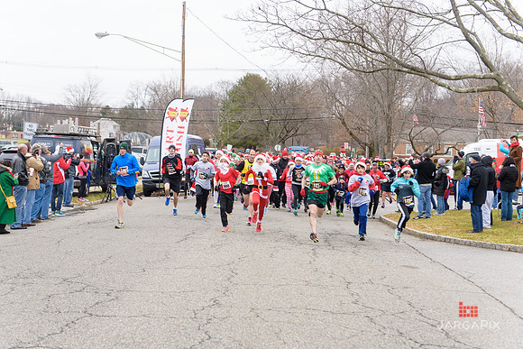 Super_Hero_Events_Super_Santa_5K_2014-086