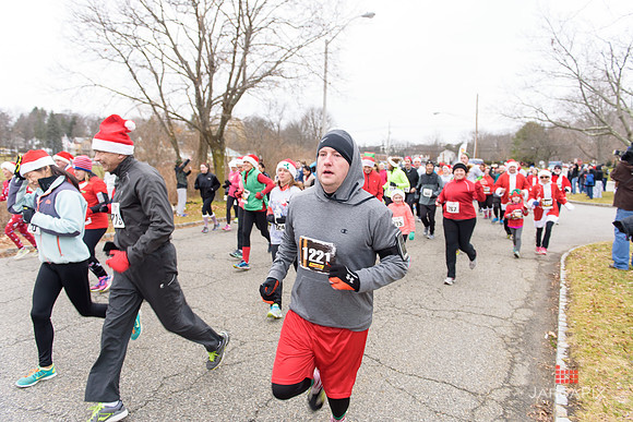 Super_Hero_Events_Super_Santa_5K_2014-116