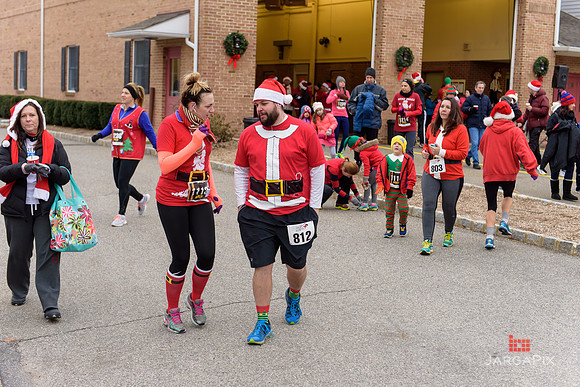 Super_Hero_Events_Super_Santa_5K_2014-048