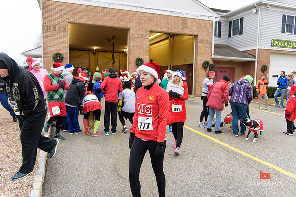 Super_Hero_Events_Super_Santa_5K_2014-030