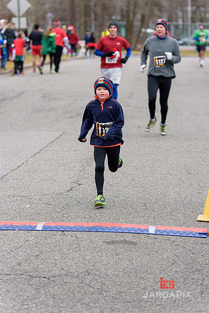 Super_Hero_Events_Super_Santa_5K_2014-254