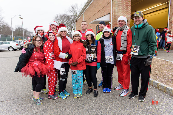 Super_Hero_Events_Super_Santa_5K_2014-042