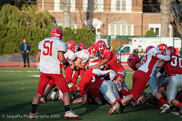 CPHS_Football_vs_RidgefieldPark_2009-126.jpg