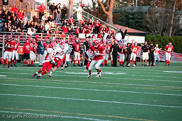 CPHS_Football_vs_RidgefieldPark_2009-244.jpg