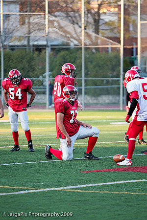 CPHS_Football_vs_RidgefieldPark_2009-191.jpg