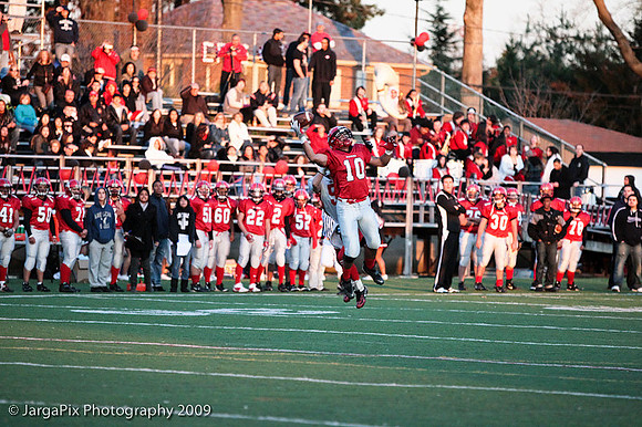 CPHS_Football_vs_RidgefieldPark_2009-231.jpg