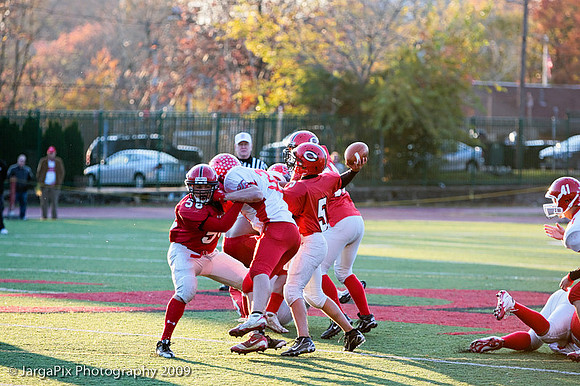 CPHS_Football_vs_RidgefieldPark_2009-178.jpg