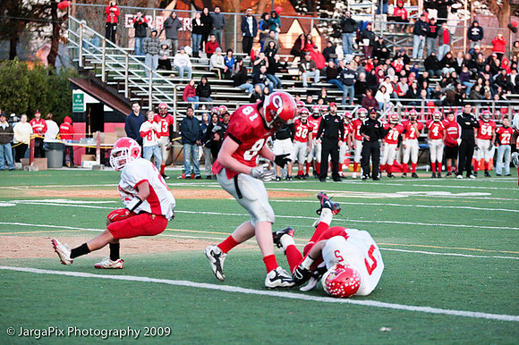 CPHS_Football_vs_RidgefieldPark_2009-271.jpg