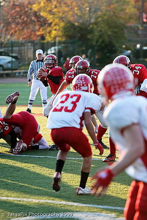 CPHS_Football_vs_RidgefieldPark_2009-169.jpg