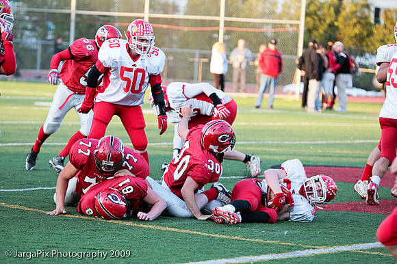 CPHS_Football_vs_RidgefieldPark_2009-200.jpg