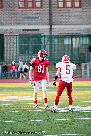 CPHS_Football_vs_RidgefieldPark_2009-186.jpg