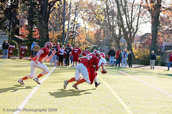 CPHS_Football_vs_RidgefieldPark_2009-080.jpg