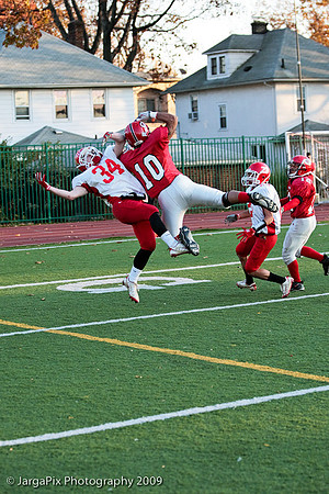 CPHS_Football_vs_RidgefieldPark_2009-175.jpg