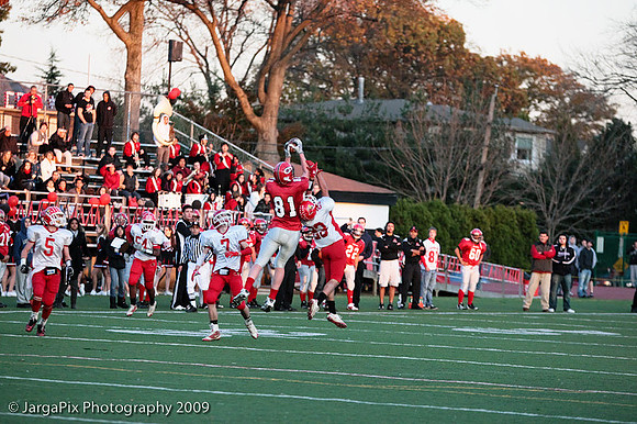 CPHS_Football_vs_RidgefieldPark_2009-238.jpg