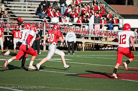 CPHS_Football_vs_RidgefieldPark_2009-038.jpg