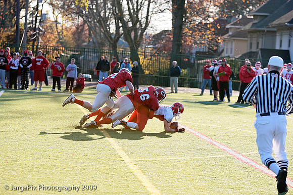 CPHS_Football_vs_RidgefieldPark_2009-082.jpg